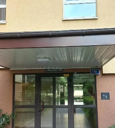 Cichy I Przyjemny Pokój Na Muranowie Warszawa
